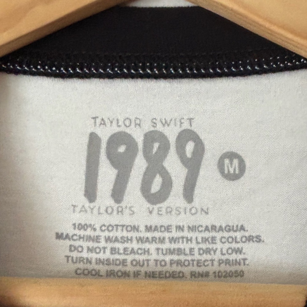 Taylor Swift | Original Ringer Tee | US M - Picture 3 of 6